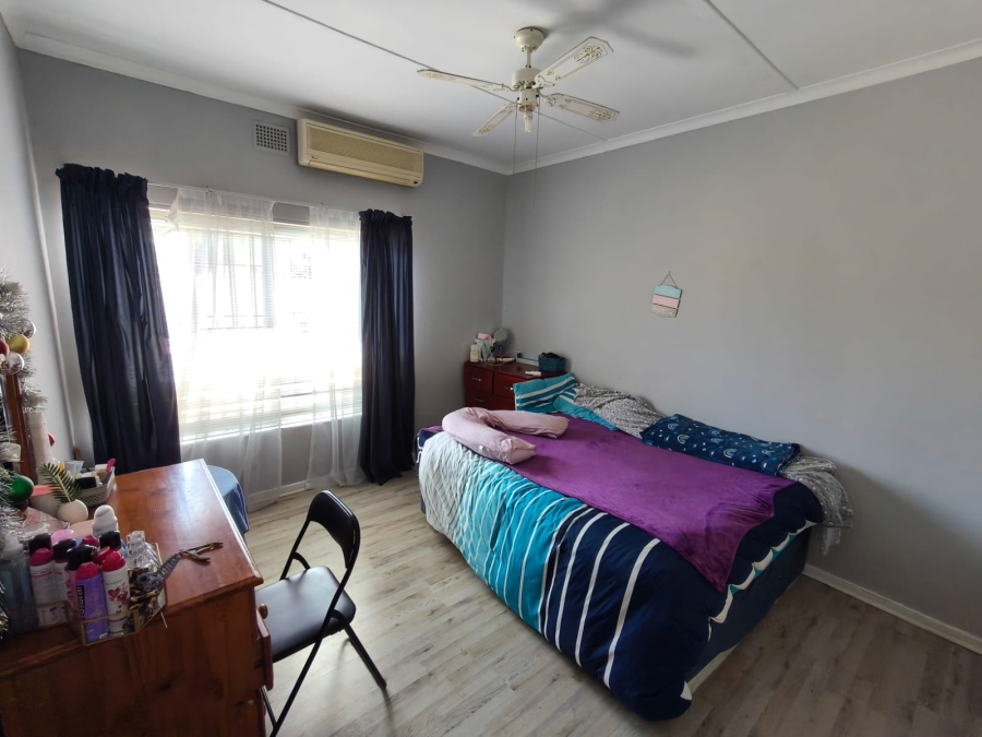 4 Bedroom Property for Sale in Protea Park North West